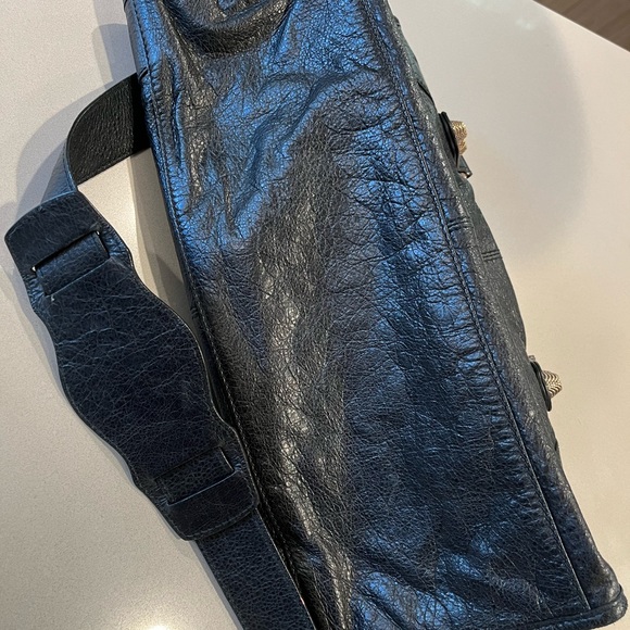 Balenciaga Classic Part Time Bag in Black with Rosegold Hardware - Picture 6 of 14